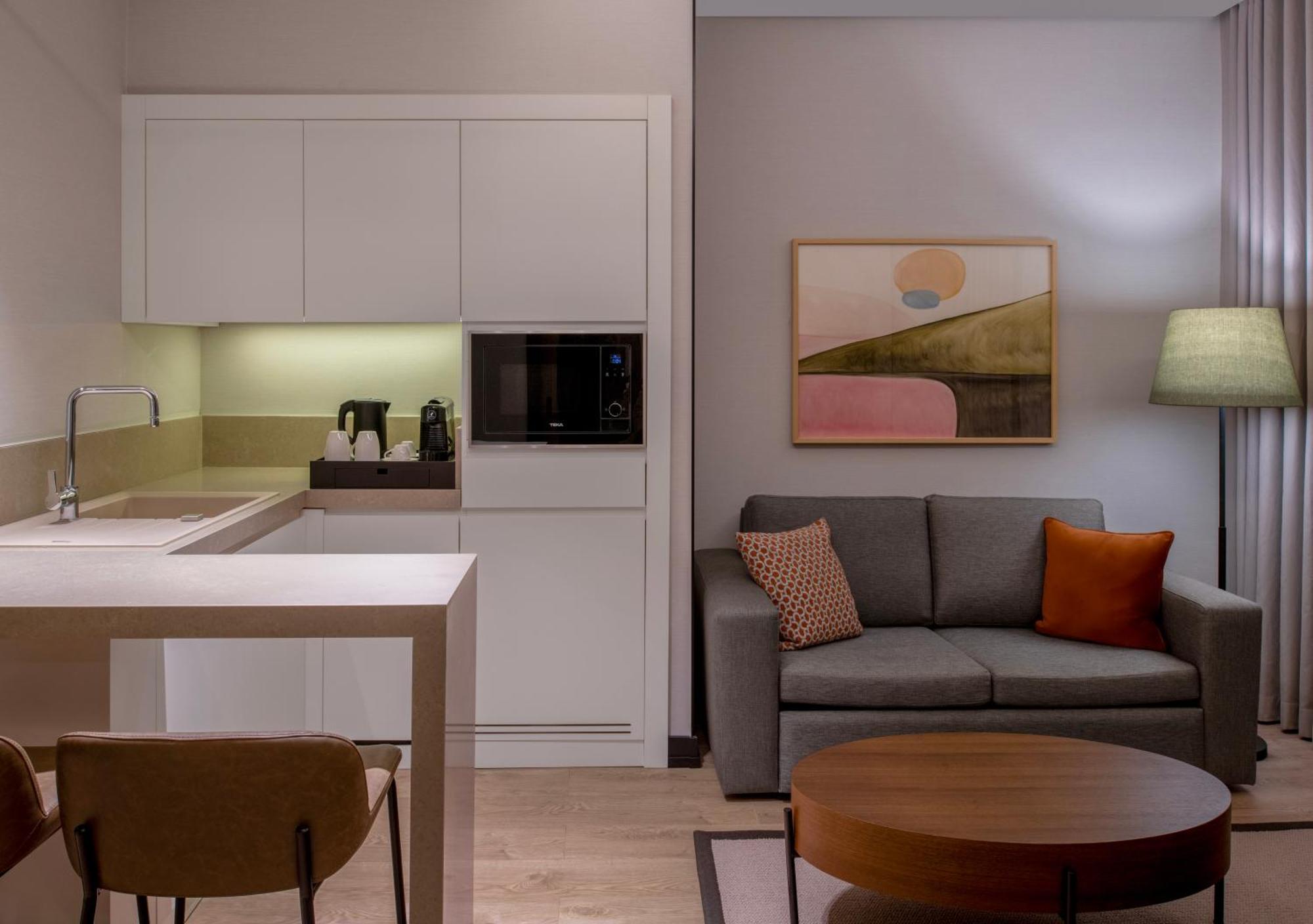 Altunizade Suites Istanbul, Curio Collection By Hilton Dış mekan fotoğraf